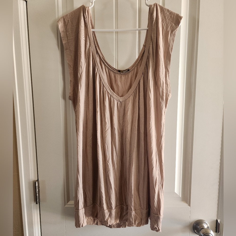 Women's Top